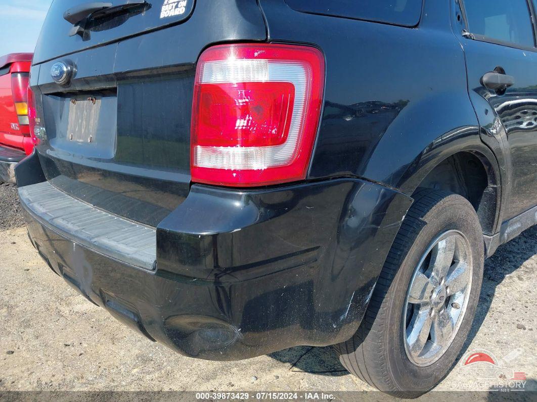 1FMCU03128KE77174 2008 FORD ESCAPE photo no. 6