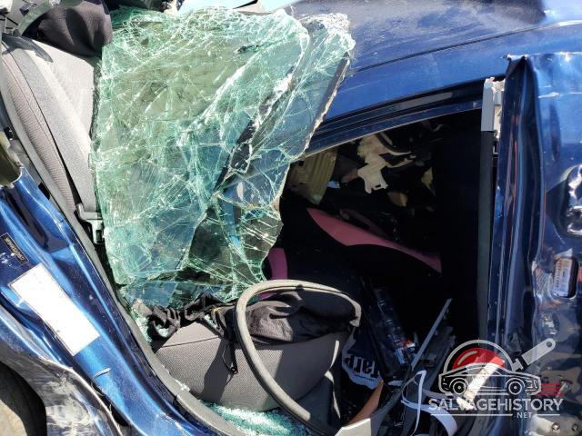 5NPDH4AE6GH700677 2016 HYUNDAI ELANTRA photo no. 10