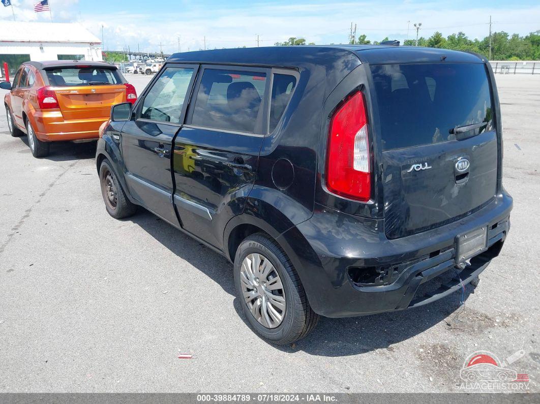 KNDJT2A58C7451738 2012 KIA SOUL photo no. 3