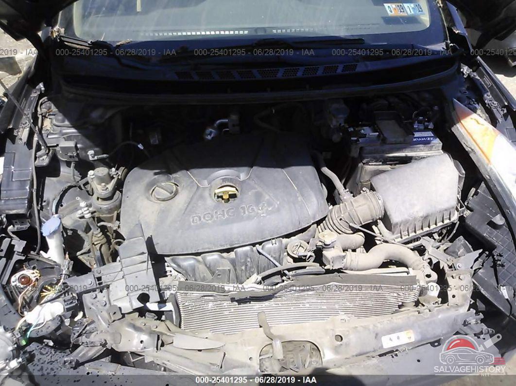5NPDH4AE9DH198422 2013 HYUNDAI ELANTRA photo no. 10