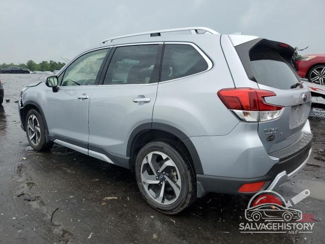JF2SKARC3PH481476 2023 SUBARU FORESTER photo no. 2