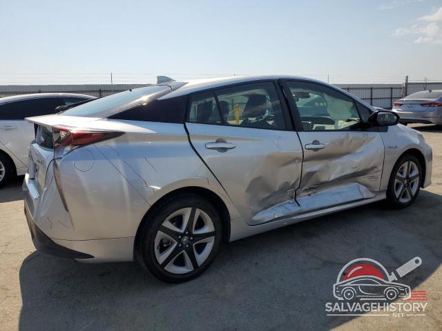 JTDKARFUXG3023735 2016 TOYOTA PRIUS photo no. 3