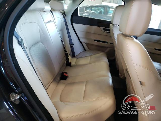 SAJBK4BV1GCY23839 2016 JAGUAR XF photo no. 10