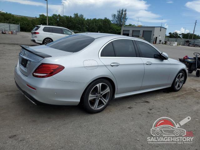 WDDZF4KB1HA230945 2017 MERCEDES-BENZ E-CLASS photo no. 3