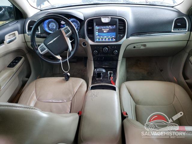 2C3CCAAG3DH732019 2013 CHRYSLER 300 photo no. 8