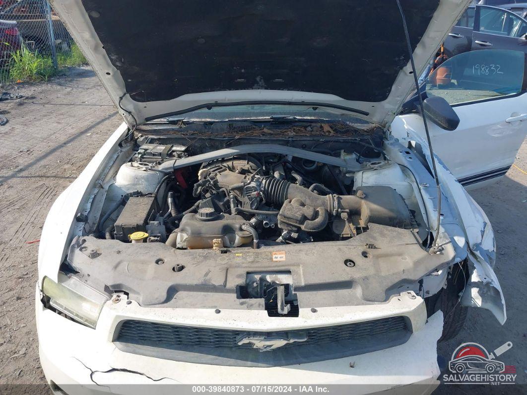 1ZVBP8EM8B5163576 2011 FORD MUSTANG photo no. 10