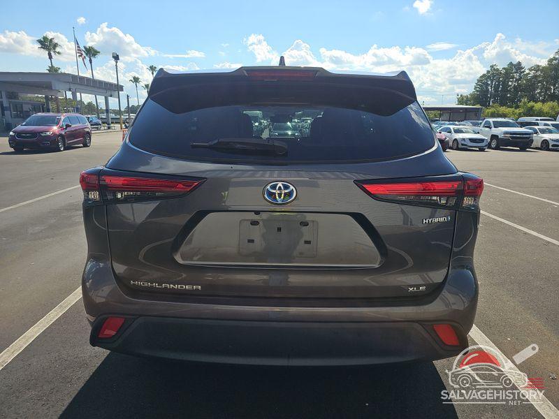 5TDHARAH2MS509082 2021 TOYOTA HIGHLANDER photo no. 4