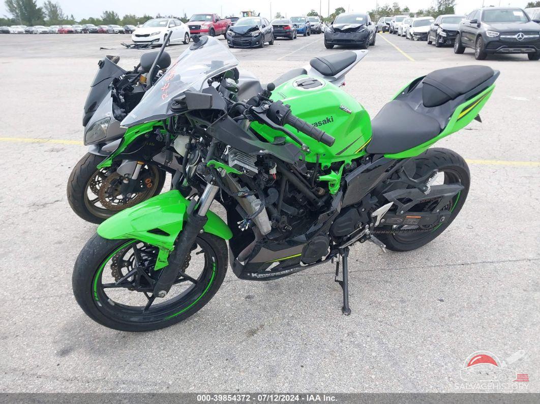 JKAEXKG1XJDA05273 2018 KAWASAKI EX400 photo no. 2