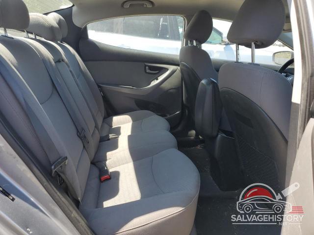 5NPDH4AE1GH699289 2016 HYUNDAI ELANTRA photo no. 10