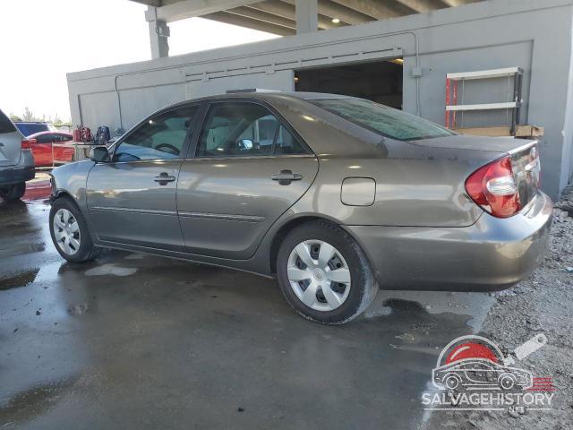 4T1BE32K72U555433 2002 TOYOTA CAMRY photo no. 2