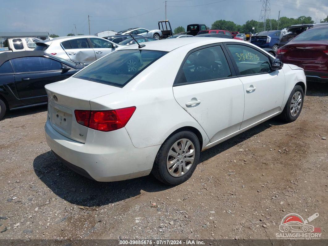 KNAFU4A26A5235431 2010 KIA FORTE photo no. 4