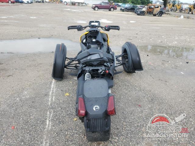 3JB2GEG29LJ006443 2020 CAN-AM RYKER RALL photo no. 4