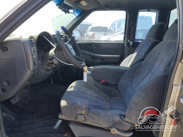 1GTCS19W2Y8224582 2000 GMC SONOMA photo no. 7