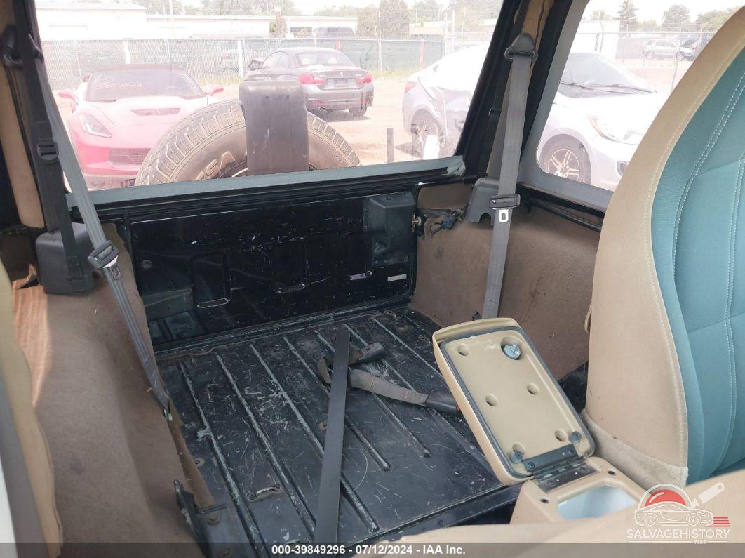 1J4FA59S2YP753292 2000 JEEP WRANGLER photo no. 8