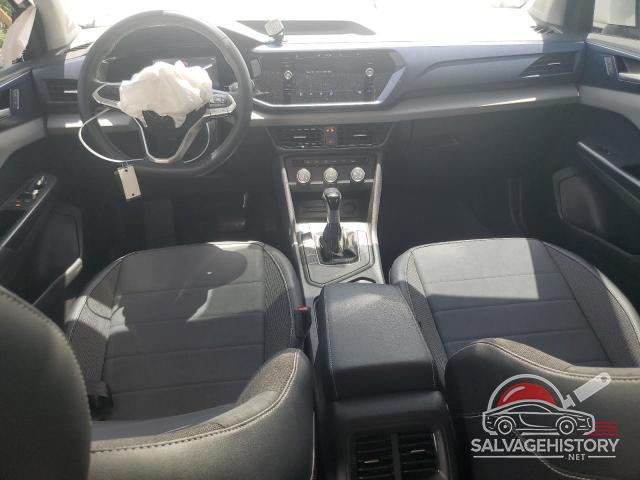 3VVRX7B22NM098822 2022 VOLKSWAGEN TAOS SE photo no. 8