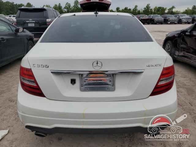 WDDGF8BB2CR202547 2012 MERCEDES-BENZ C-CLASS photo no. 6