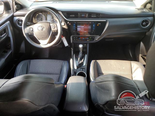 5YFBURHE4HP682898 2017 TOYOTA COROLLA photo no. 8