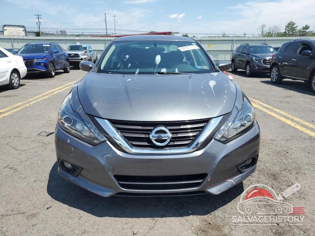 1N4AL3AP8HC153282 2017 NISSAN ALTIMA photo no. 5