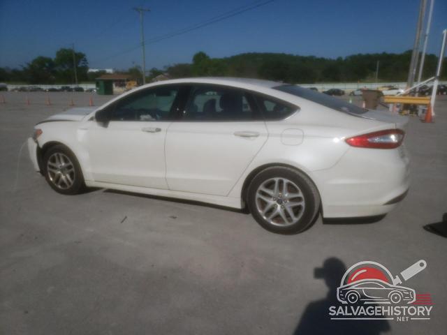 1FA6P0H77G5121828 2016 FORD FUSION photo no. 2