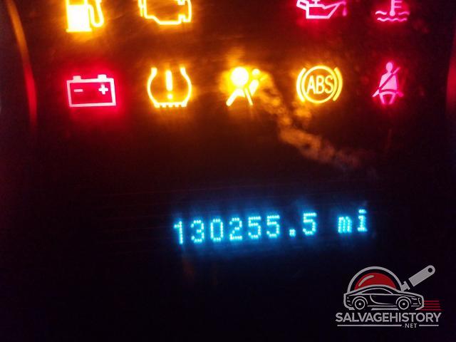1FAHP3EN2AW285857 2010 FORD FOCUS photo no. 8