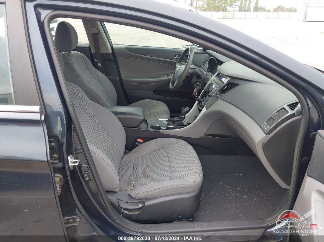 5NPEB4ACXBH249931 2011 HYUNDAI SONATA photo no. 5