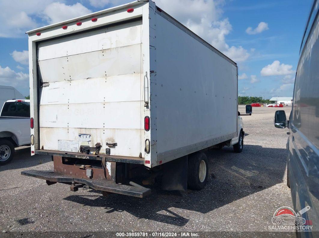 1GDJG31V051906688 2005 GMC SAVANA photo no. 4