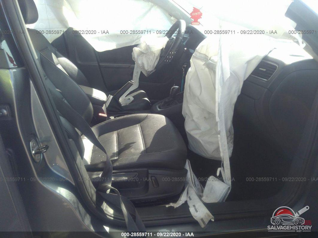 3VWD17AJ6EM246289 2014 VOLKSWAGEN JETTA SEDAN photo no. 5