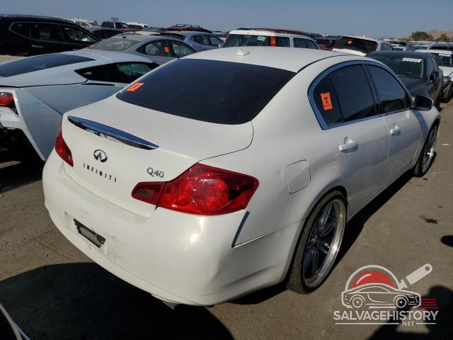 JN1CV6AP6FM500536 2015 INFINITI Q40 photo no. 3