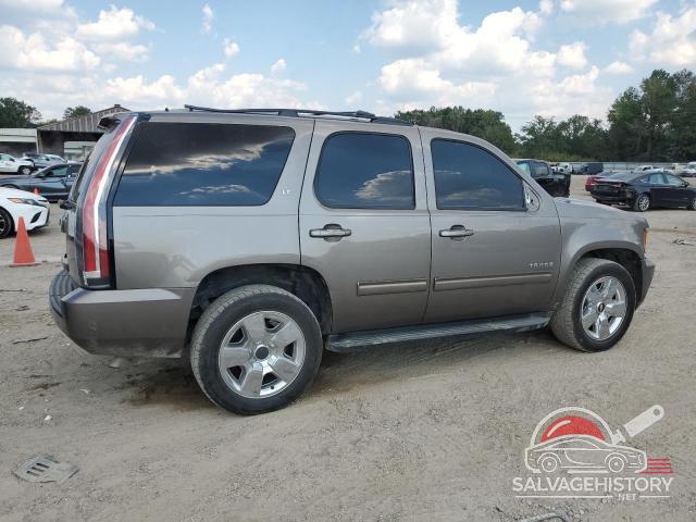 1GNSCBE09CR284532 2012 CHEVROLET TAHOE photo no. 3