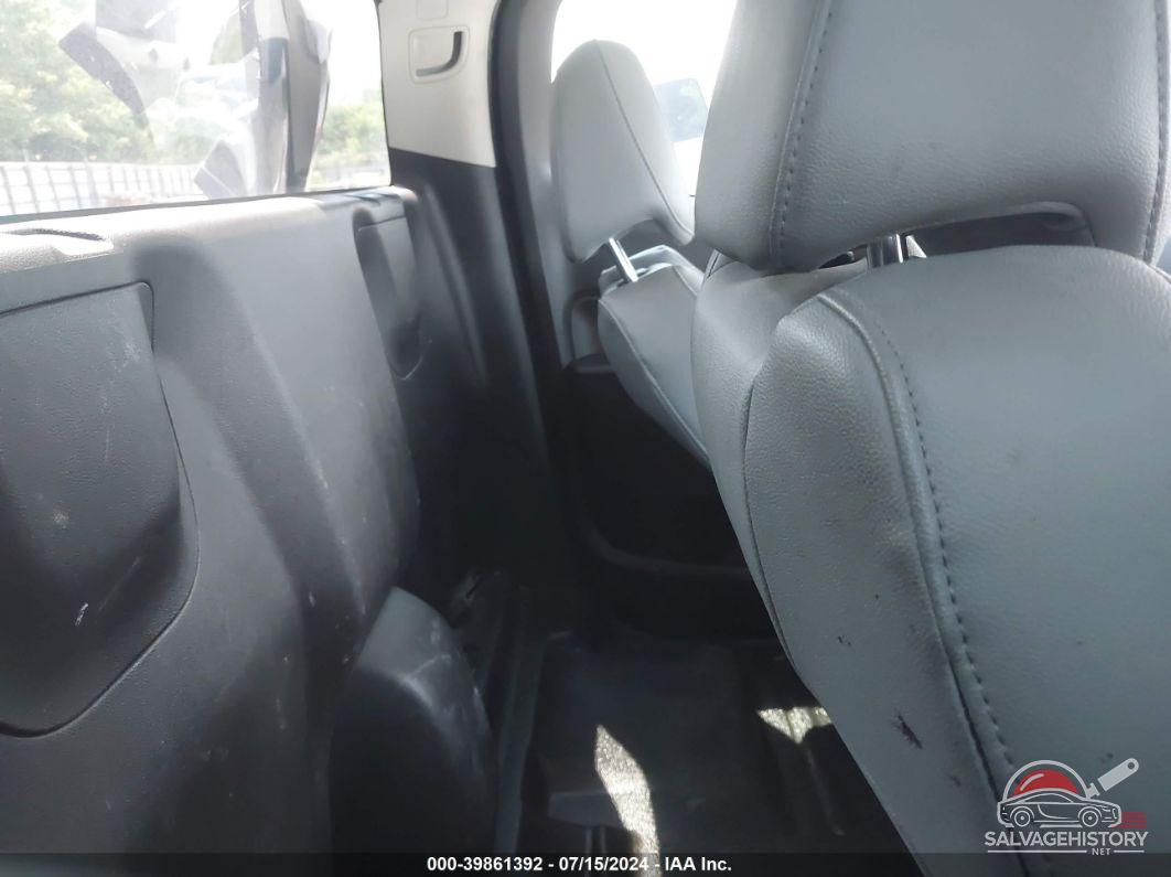 1GCHSBEA2H1321747 2017 CHEVROLET COLORADO photo no. 8