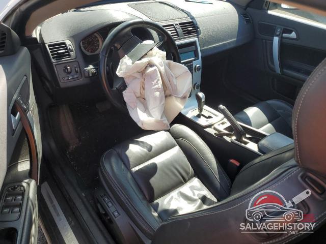 YV1672MCXBJ117338 2011 VOLVO C70 photo no. 8