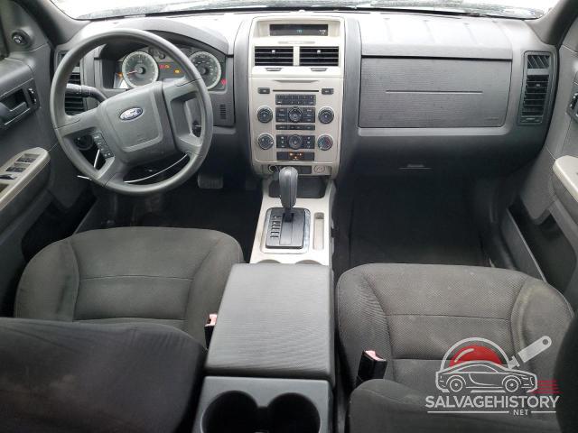 1FMCU03158KE82871 2008 FORD ESCAPE photo no. 8