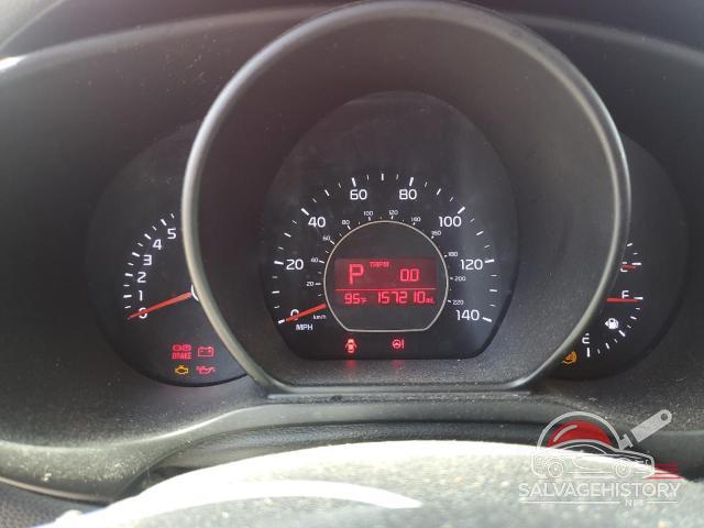 KNDJP3A55J7510221 2018 KIA SOUL photo no. 9