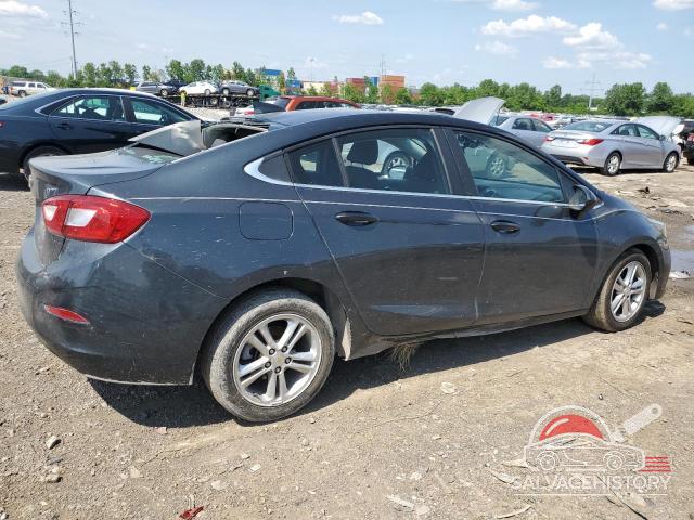 1G1BE5SMXJ7107257 2018 CHEVROLET CRUZE photo no. 3