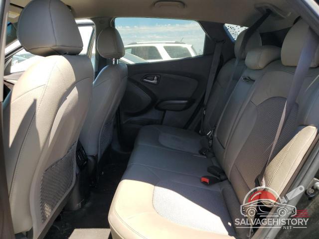 KM8JU3AG7FU964856 2015 HYUNDAI TUCSON photo no. 11