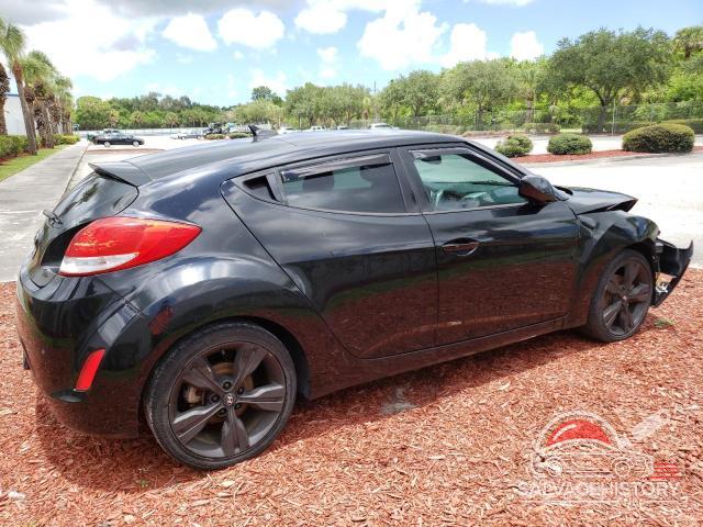 KMHTC6ADXGU263619 2016 HYUNDAI VELOSTER photo no. 3