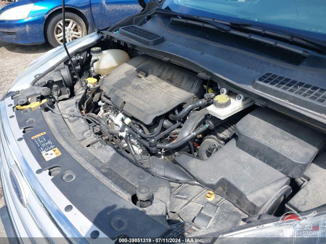 1FMCU9GD8JUB00951 2018 FORD ESCAPE photo no. 10