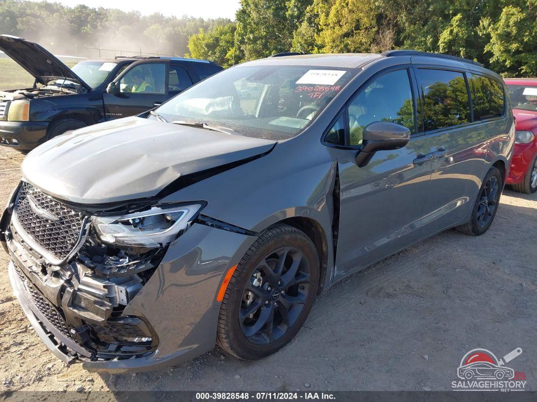 2C4RC1BG3PR525973 2023 CHRYSLER PACIFICA photo no. 2