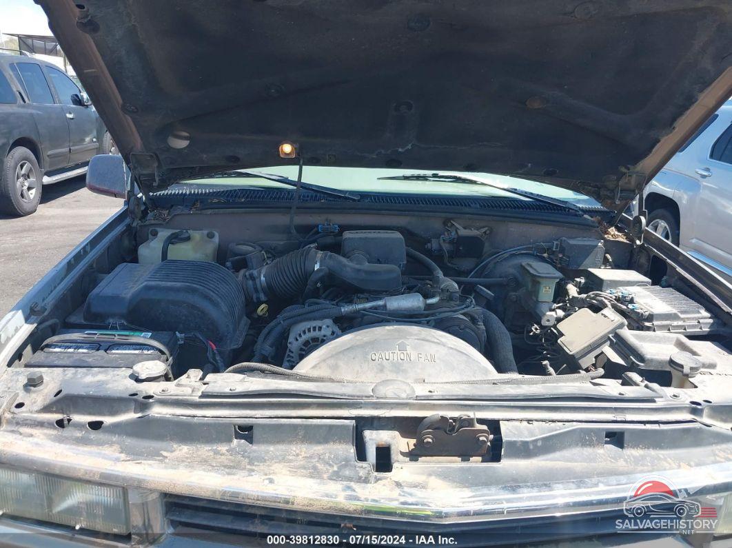 1GKFK16R5VJ718343 1997 GMC SUBURBAN 1500 photo no. 10