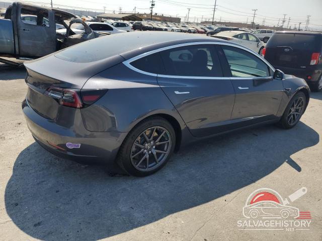 5YJ3E1EA3JF153481 2018 TESLA MODEL 3 photo no. 3