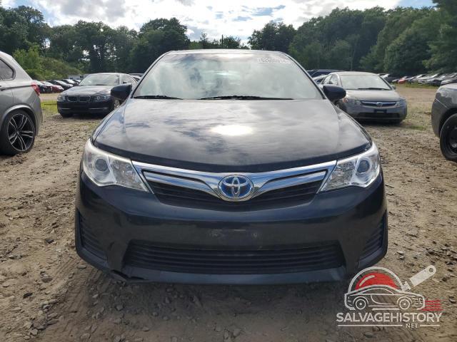 4T1BD1FK6CU005921 2012 TOYOTA CAMRY photo no. 5