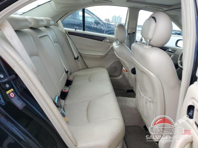 WDBRF81JX5F631434 2005 MERCEDES-BENZ C-CLASS photo no. 10