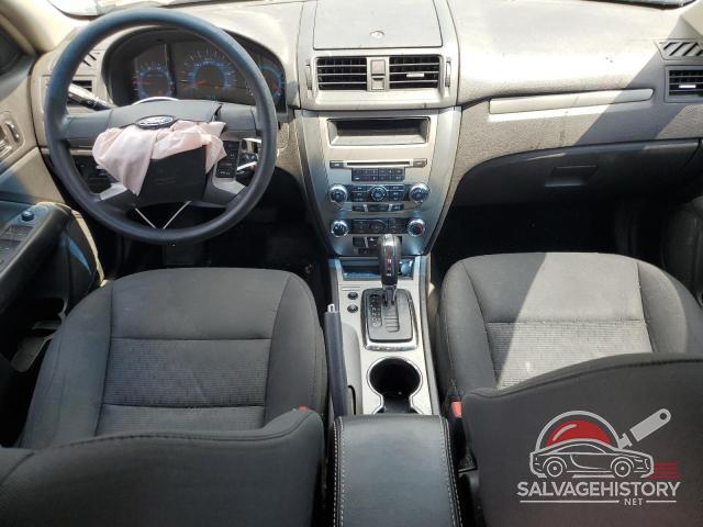 3FAHP0HA8AR371197 2010 FORD FUSION photo no. 8