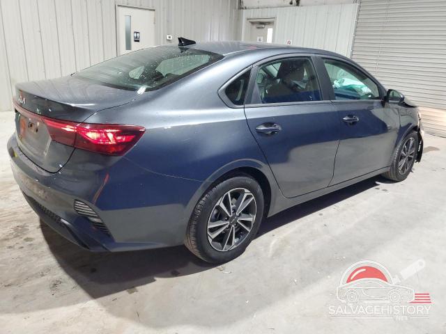 3KPF24ADXRE725378 2024 KIA FORTE photo no. 3