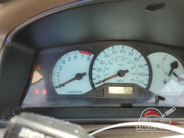 1NXBR32E84Z330925 2004 TOYOTA COROLLA photo no. 9