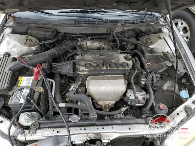 3HGCG66512G704397 2002 HONDA ACCORD photo no. 11