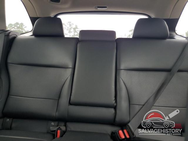 4S4BSANC3K3225960 2019 SUBARU OUTBACK photo no. 10