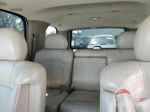 1GNEK13T02R233782 2002 CHEVROLET TAHOE photo no. 10