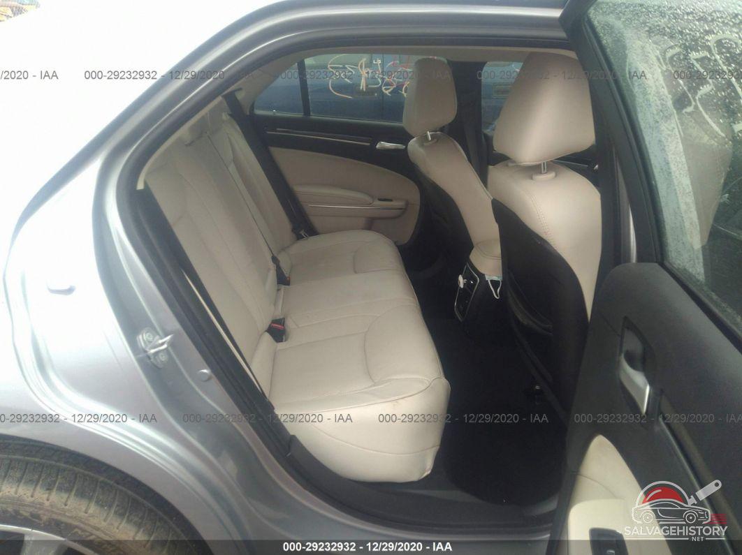 2C3CCAEG3JH145843 2018 CHRYSLER 300 photo no. 8