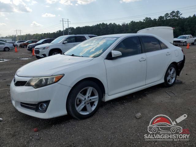 4T1BF1FK7EU799034 2014 TOYOTA CAMRY photo no. 11